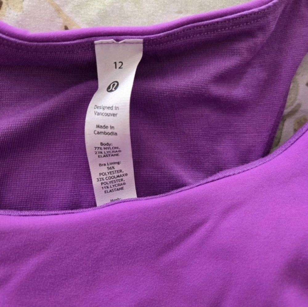 Lululemon Invigorate Train Tank Everlux B/C Cup Magenta Sz 12 NWT - Picture 4 of 4